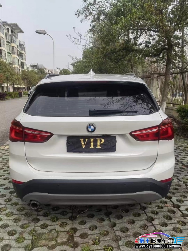 18年宝马X1轿车抵押车出售