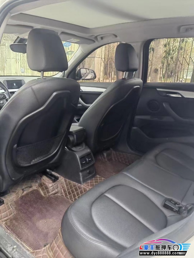 18年宝马X1轿车抵押车出售