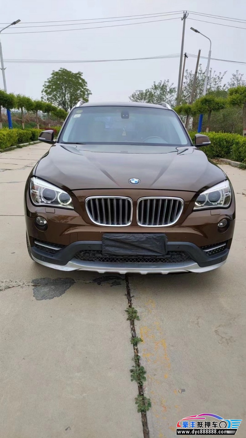 15年宝马X1轿车抵押车出售