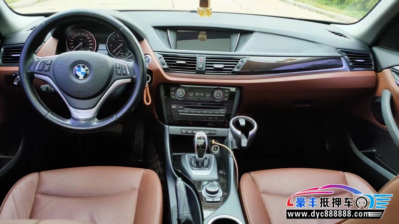 15年宝马X1轿车抵押车出售