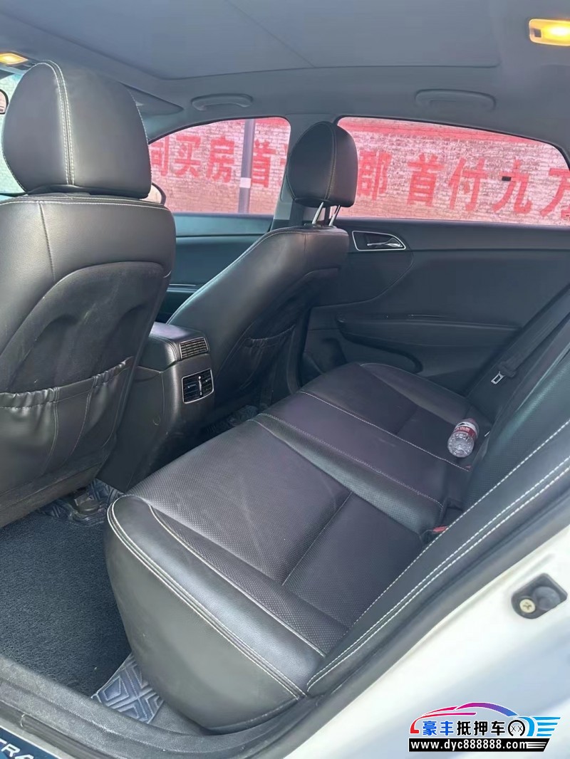 16年现代名图轿车抵押车出售