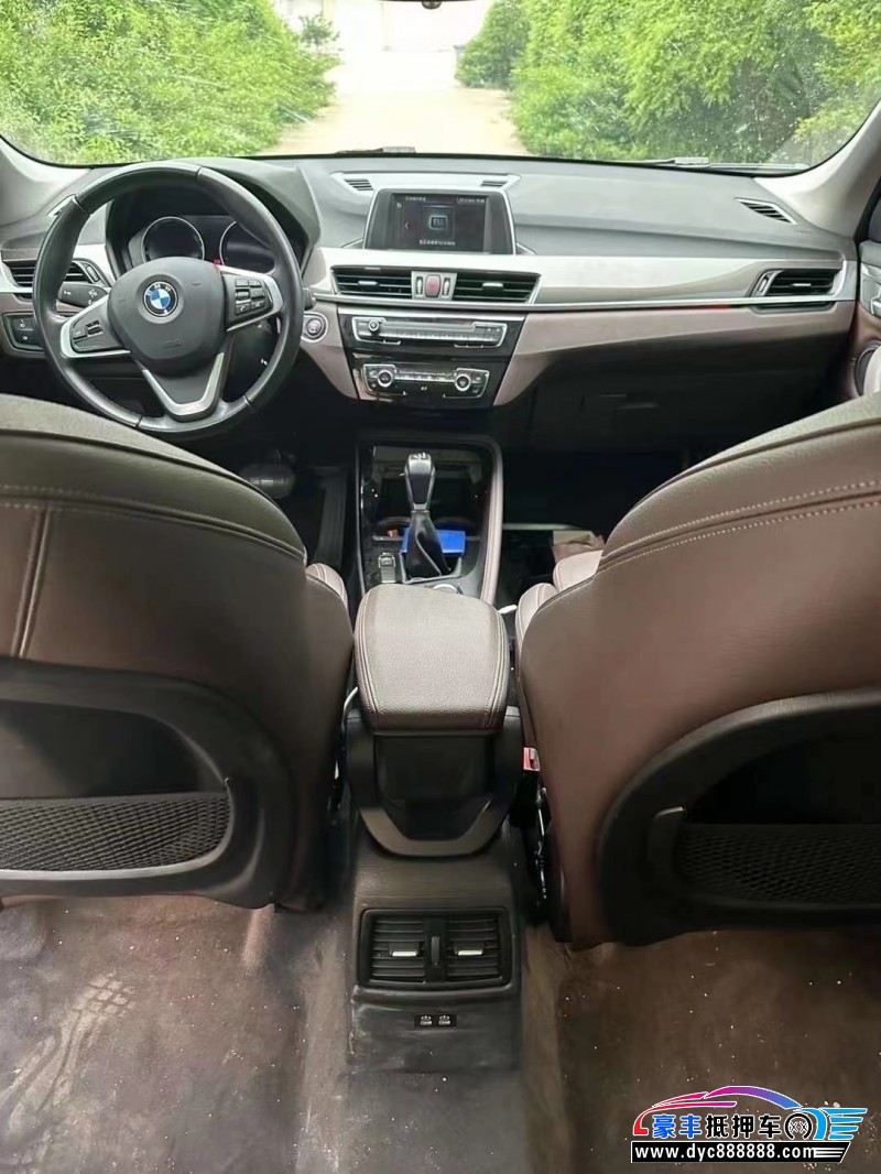 19年宝马X1轿车抵押车出售