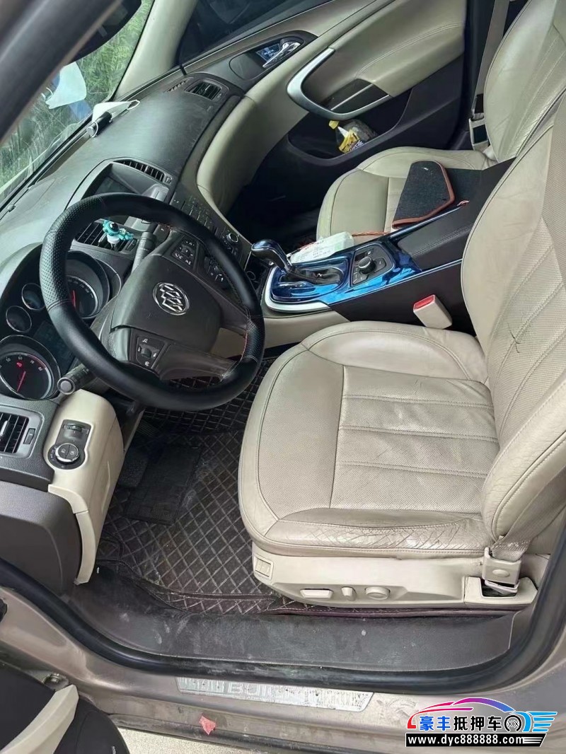 10年别克君威轿车抵押车出售