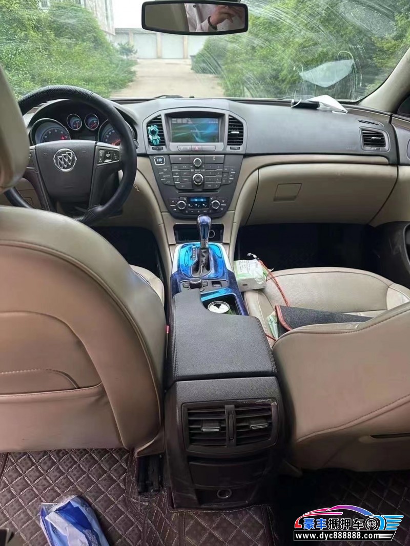 10年别克君威轿车抵押车出售