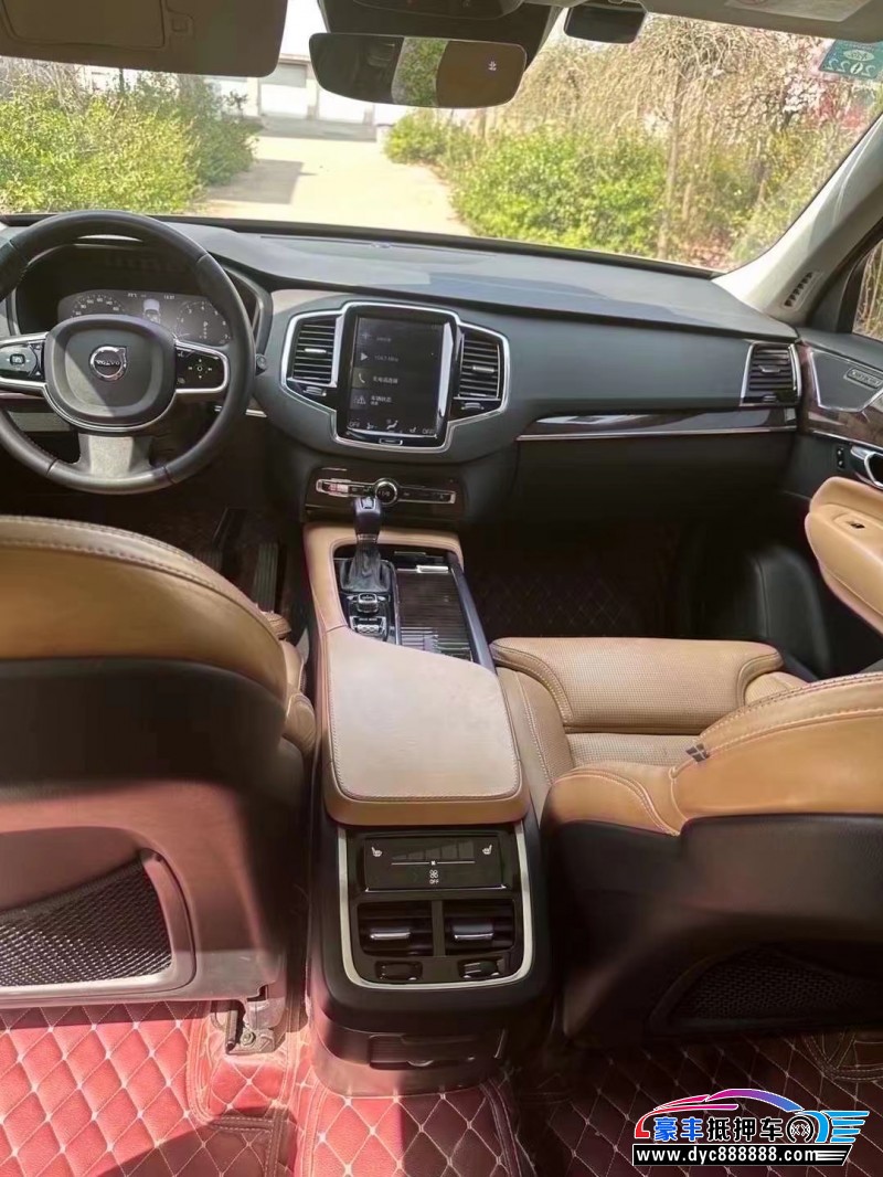 16年沃尔沃XC90轿车抵押车出售