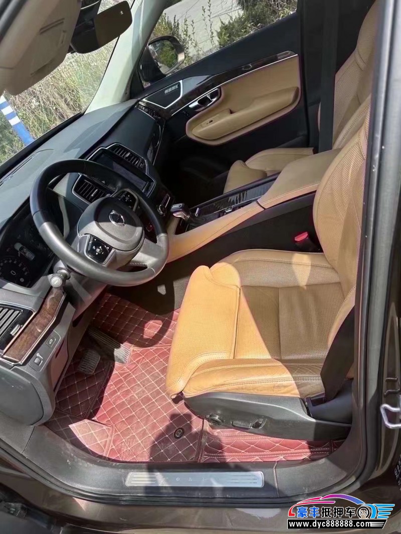 16年沃尔沃XC90轿车抵押车出售