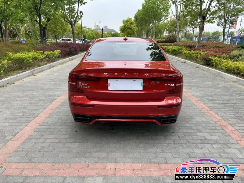 20年沃尔沃S60轿车抵押车出售