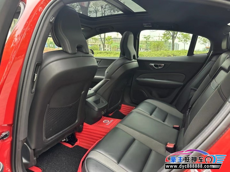 20年沃尔沃S60轿车抵押车出售