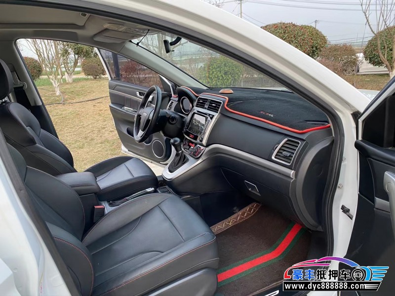 19年长城M6轿车抵押车出售