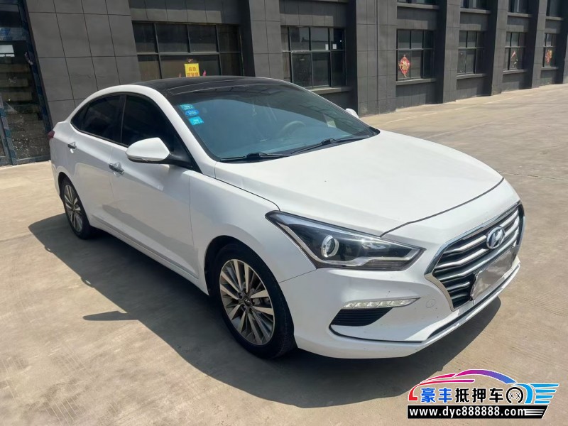 17年现代名图轿车抵押车出售