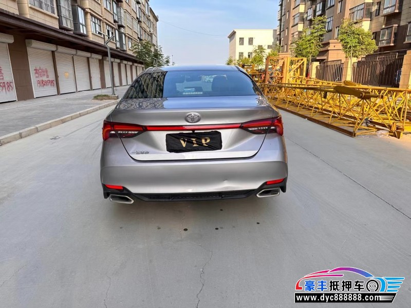 21年丰田亚洲龙轿车抵押车出售