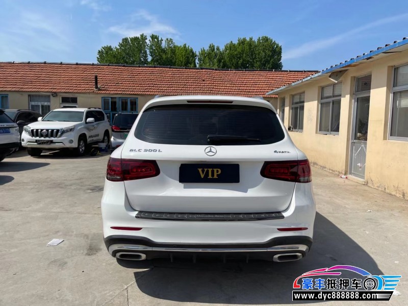 20年奔驰GLC轿车抵押车出售
