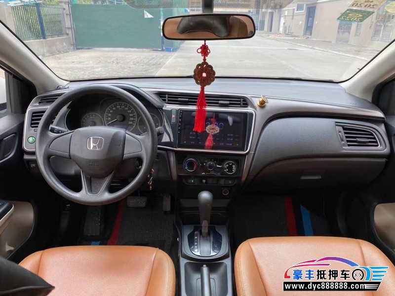 18年本田锋范轿车抵押车出售