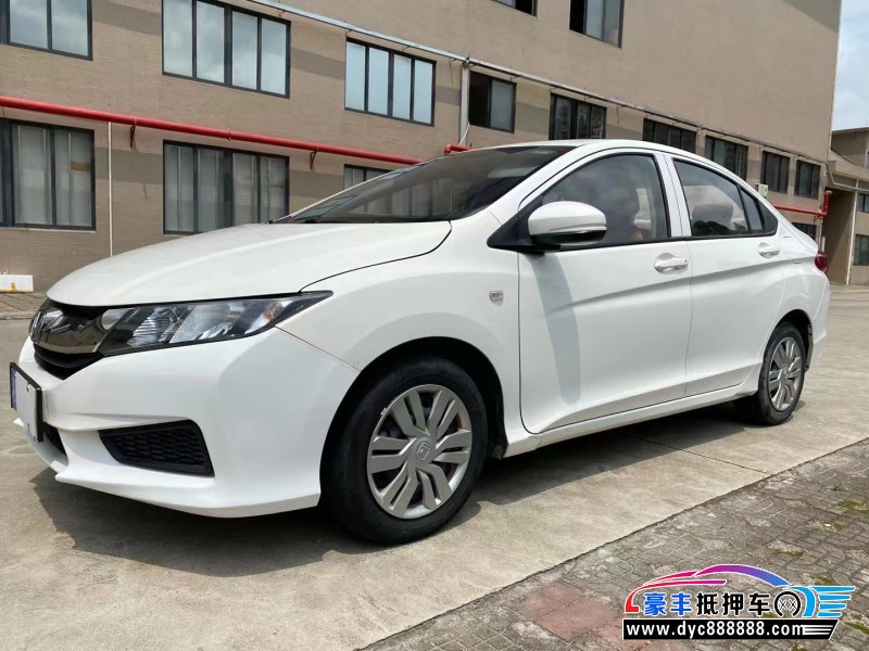 18年本田锋范轿车抵押车出售