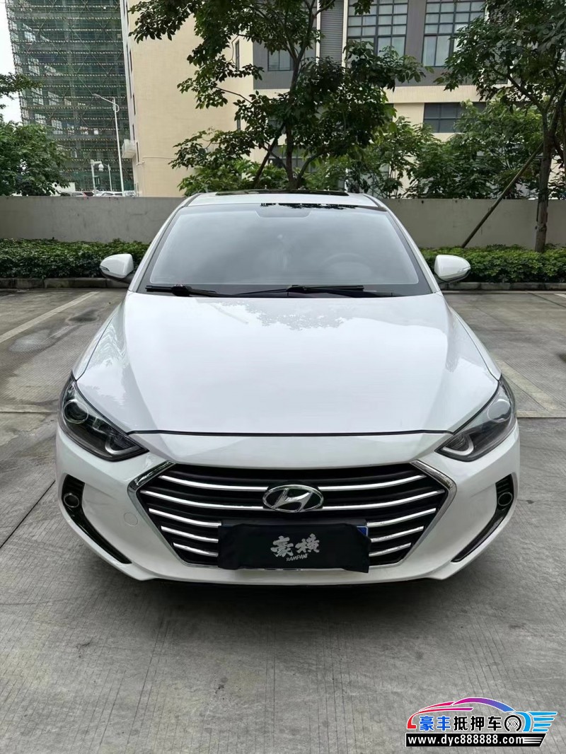 17年现代领动轿车抵押车出售