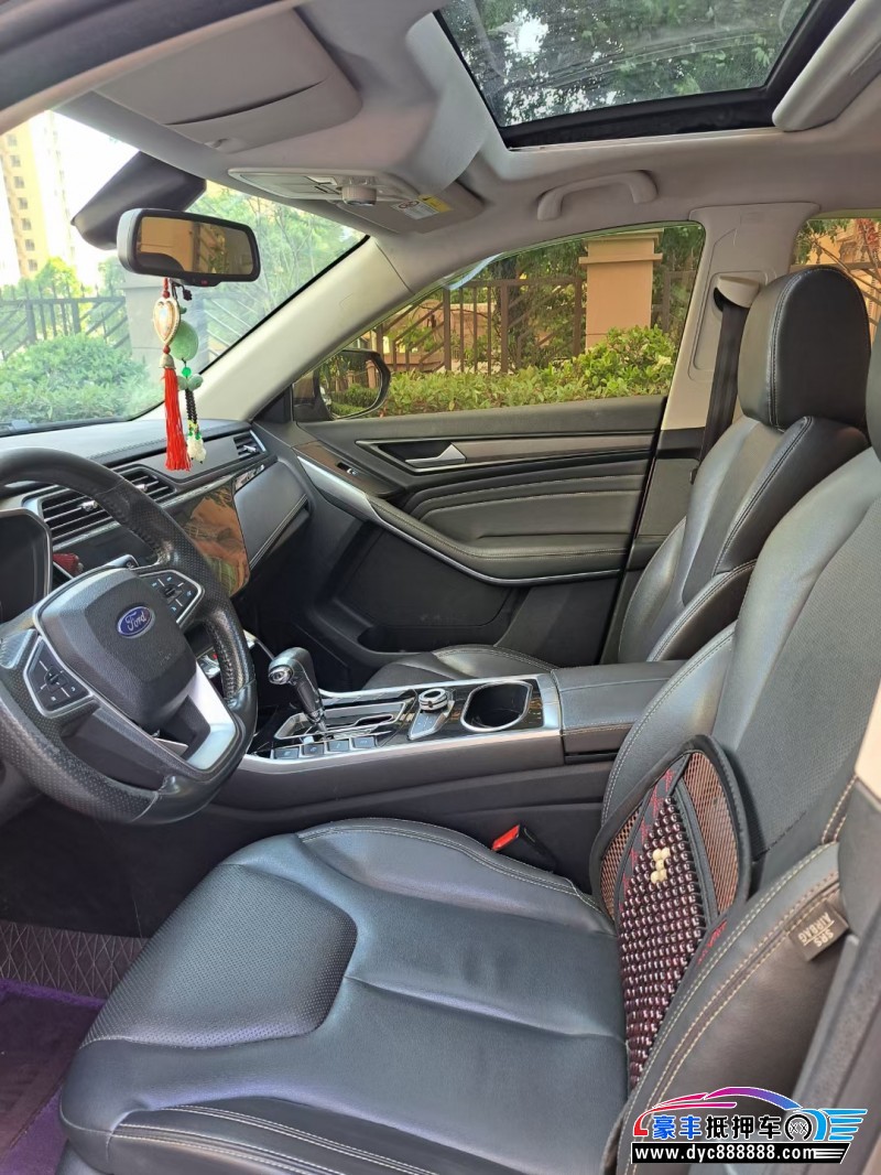 19年福特领界轿车抵押车出售