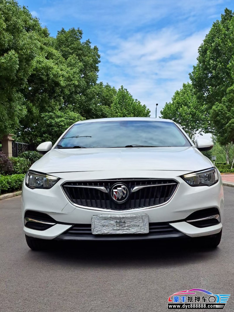 18年别克君威轿车抵押车出售