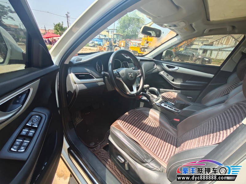 17年众泰SR7SUV抵押车出售