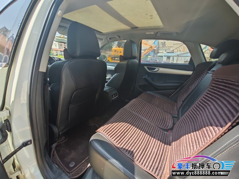 17年众泰SR7SUV抵押车出售