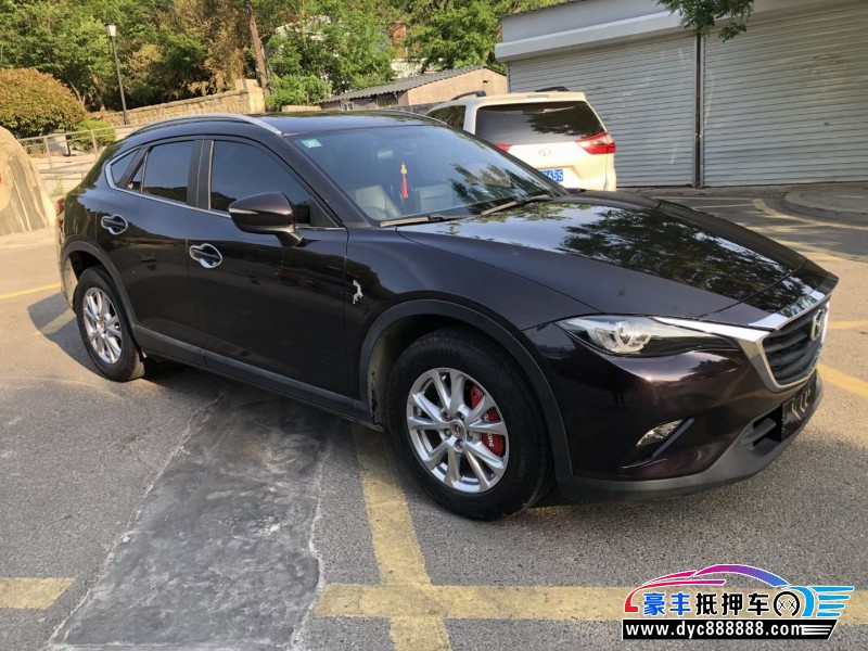17年马自达CX-4轿车抵押车出售