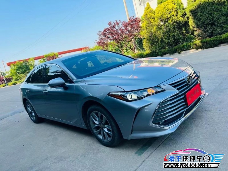 20年丰田亚洲龙轿车抵押车出售