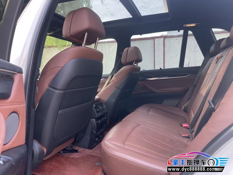 18年宝马X5轿车抵押车出售