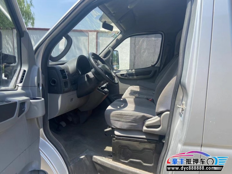 20年东风御风MPV抵押车出售