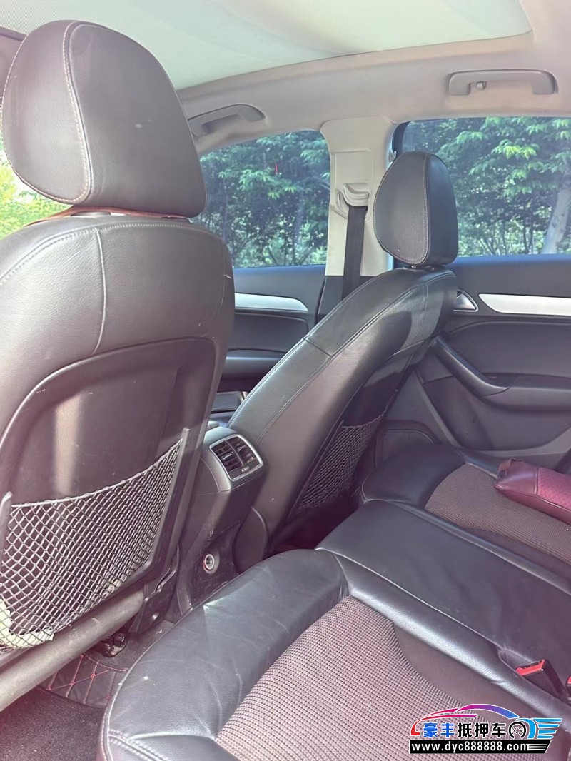 17年奥迪Q3轿车抵押车出售