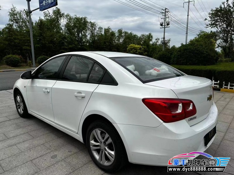 16年雪佛兰科鲁兹轿车抵押车出售