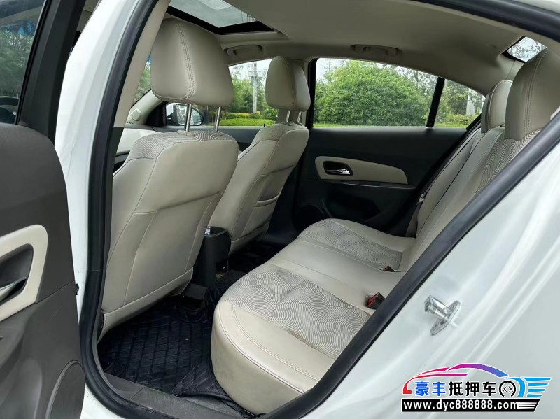 16年雪佛兰科鲁兹轿车抵押车出售