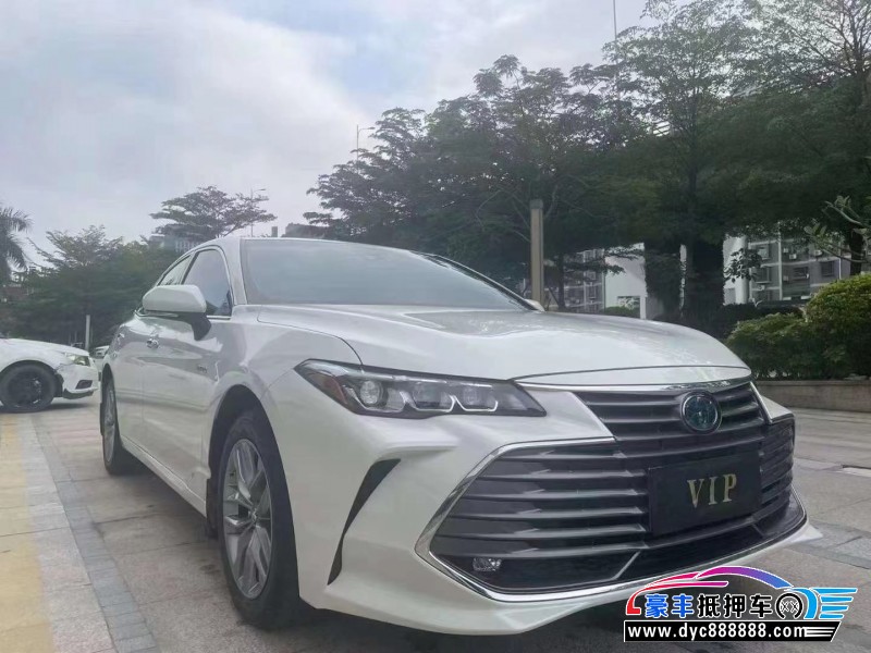 21年丰田亚洲龙轿车抵押车出售