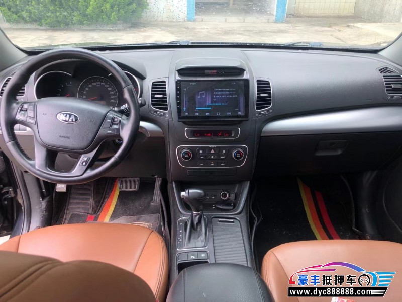 14年起亚索兰托轿车抵押车出售