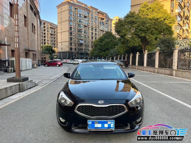 14年起亚凯尊轿车抵押车出售