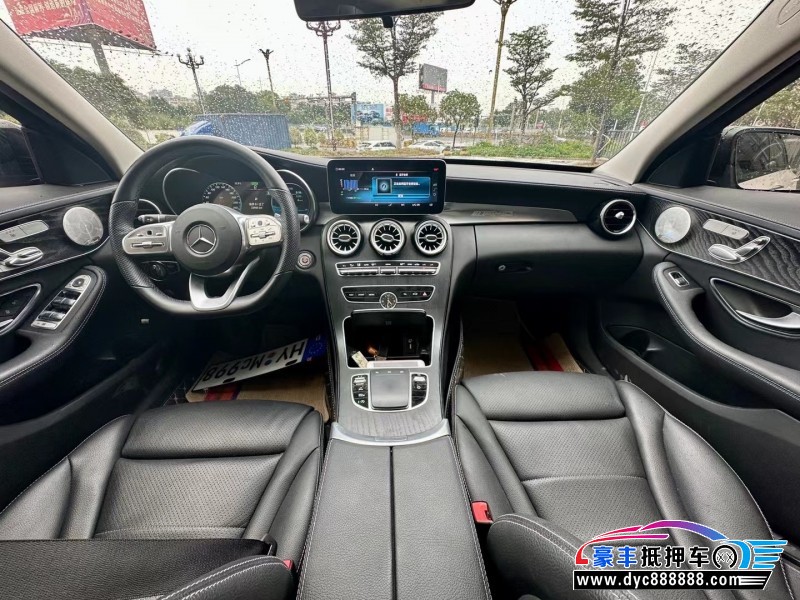 21年奔驰C轿车抵押车出售