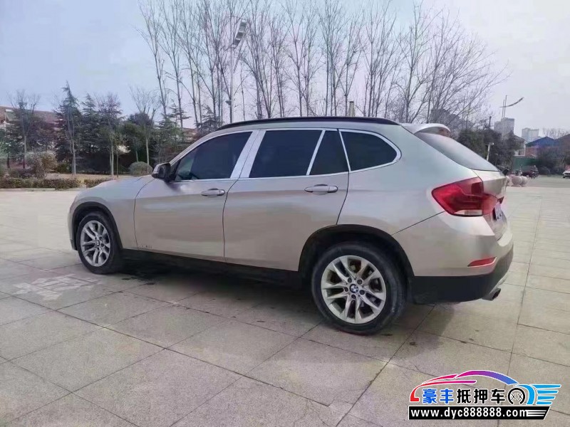 15年宝马X1轿车抵押车出售