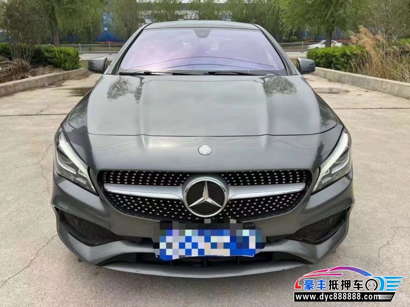 17年奔驰CLA级轿车抵押车出售