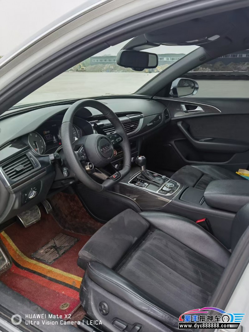 15年奥迪S6轿车抵押车出售