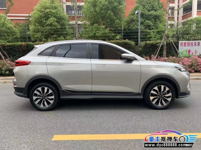 21年威马汽车ex5轿车抵押车出售