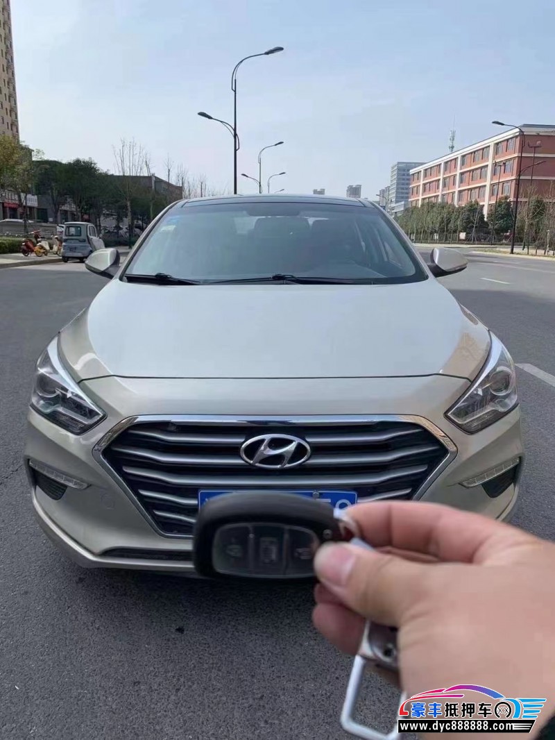 18年现代名图轿车抵押车出售