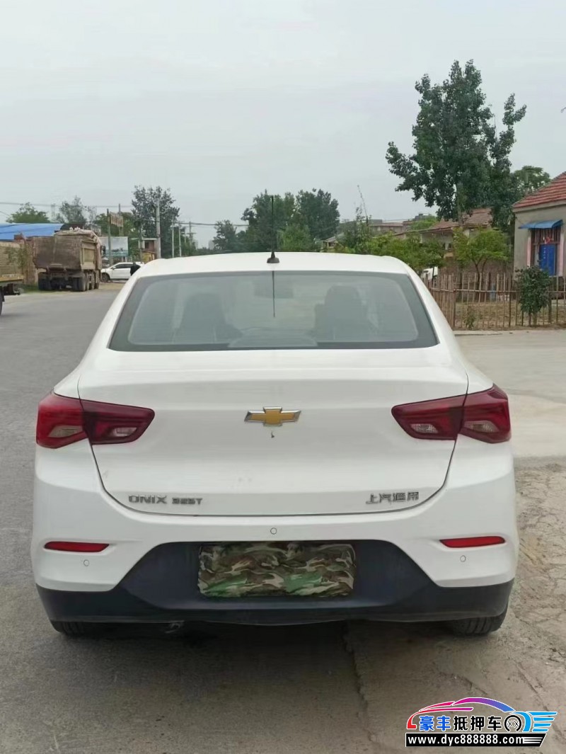 19年雪佛兰科沃兹轿车抵押车出售