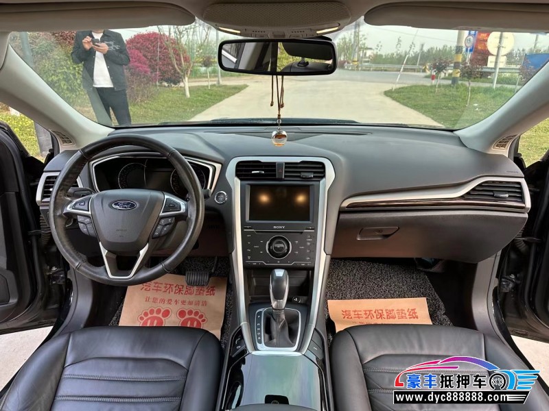 13年福特蒙迪欧轿车抵押车出售