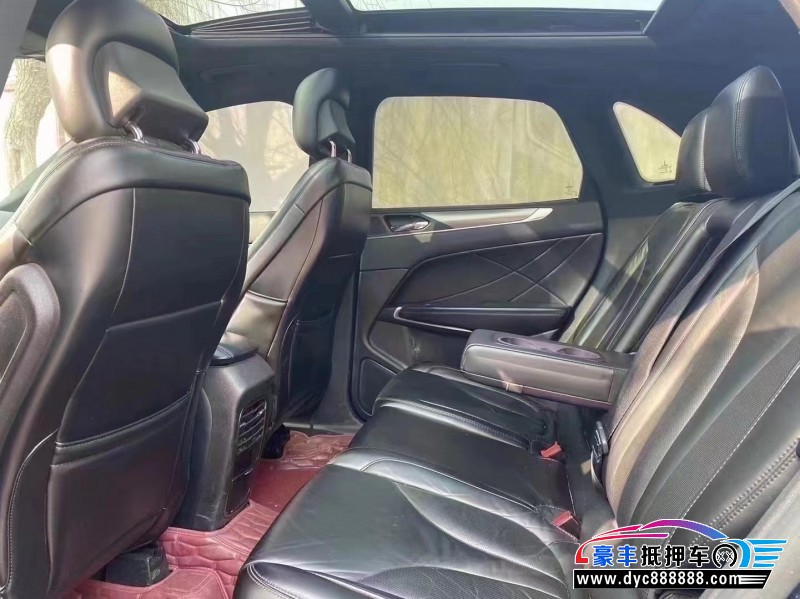 17年林肯MKC轿车抵押车出售