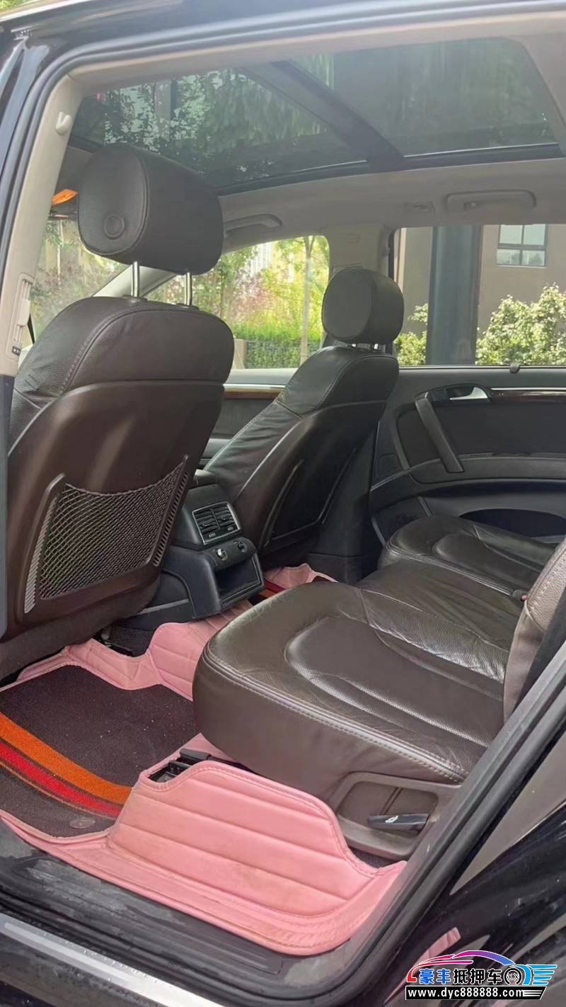 15年奥迪Q7SUV抵押车出售