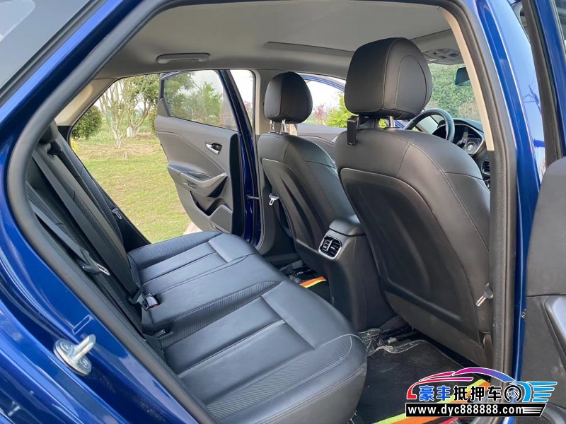 19年现代菲斯塔轿车抵押车出售