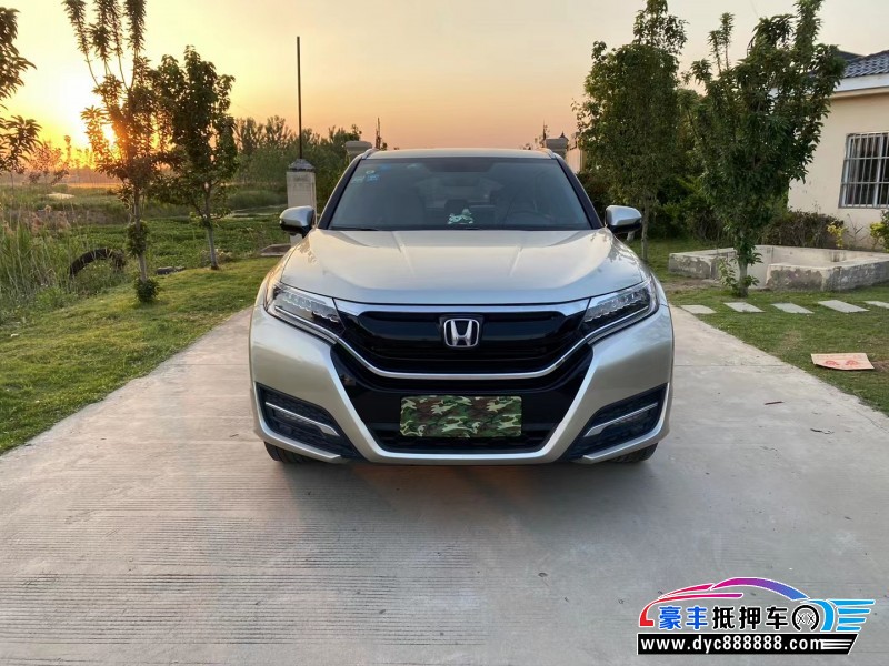 18年本田UR-V轿车抵押车出售