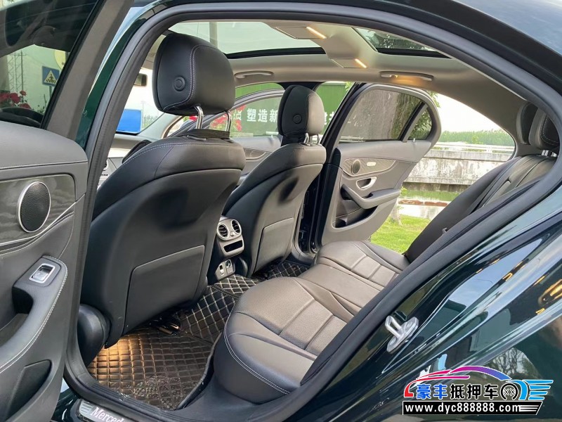 20年奔驰C轿车抵押车出售