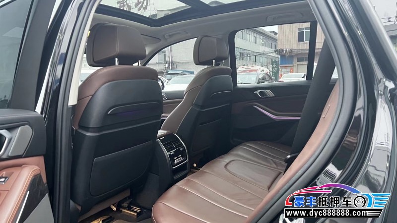 18年宝马X5轿车抵押车出售