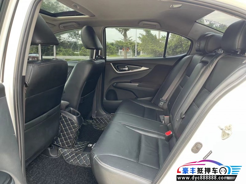 15年本田凌派轿车抵押车出售