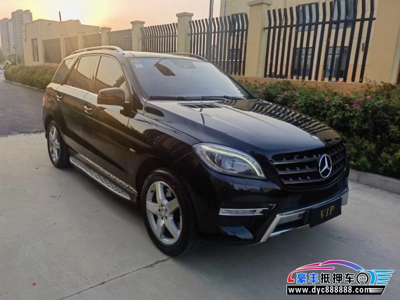 12年奔驰MLSUV抵押车出售