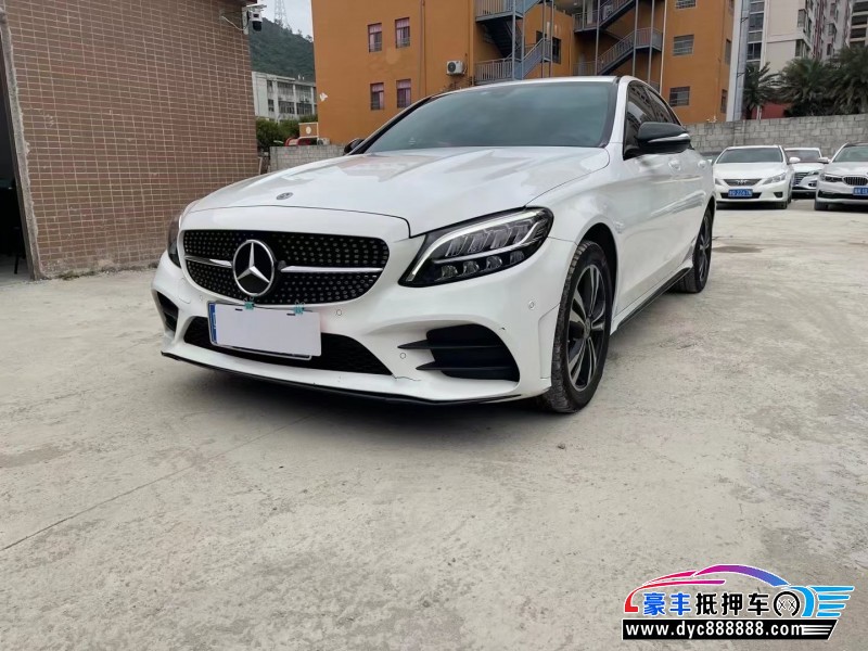 20年奔驰C轿车抵押车出售